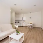 Bright 73m2 - Blaumana Street Daire
