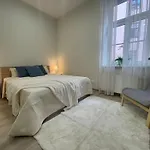 Bright 73m2 - Blaumana Street Dzīvoklis *