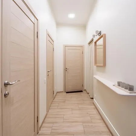 Bright 73m2 - Blaumana Street * Riga